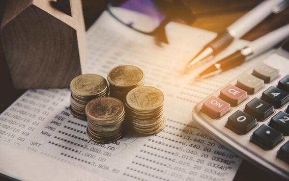 2026年借钱用10天,概览5个黑白贷款必过的软件 2026年借钱用10天,概览5个黑白贷款必过的软件